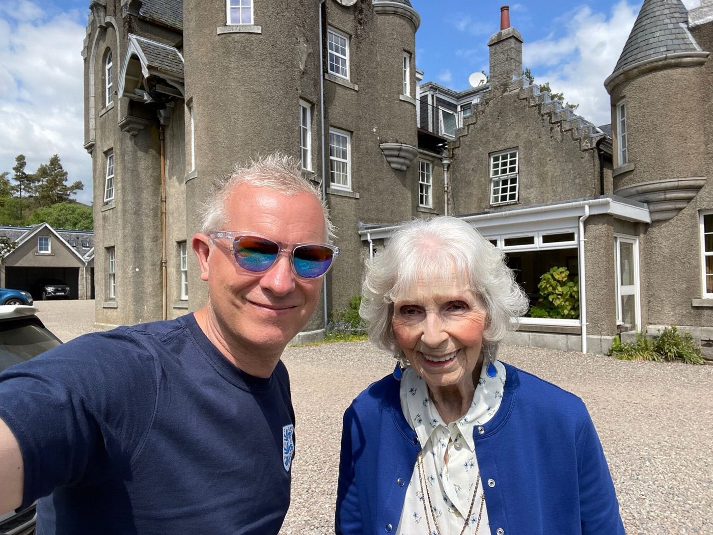 Lilias and her homesharer Stephen outside her home in Perth